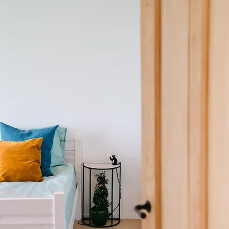 New Sunny With 2 Large Terraces *