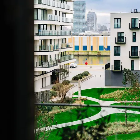 New Sunny With 2 Large Terraces Ostend