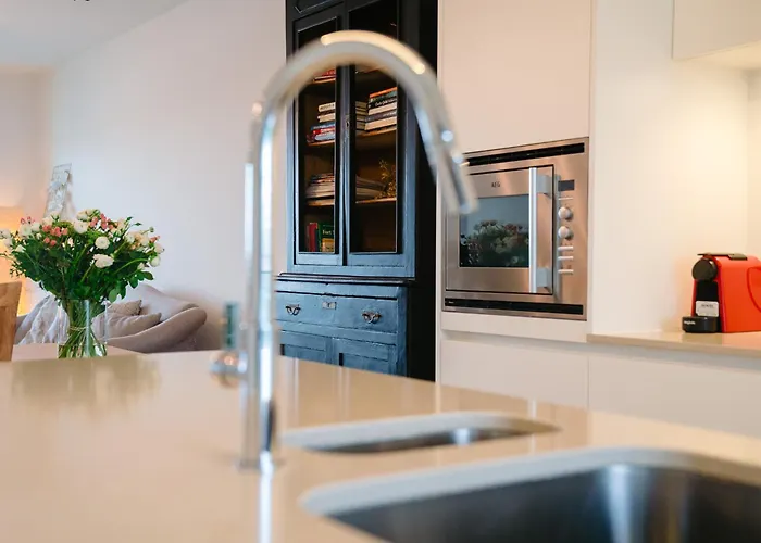 New Sunny With 2 Large Terraces Oostende