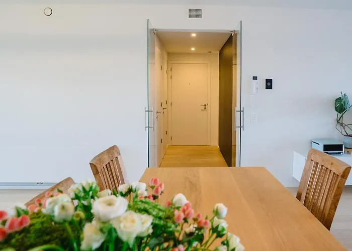 New Sunny With 2 Large Terraces Apartamento *