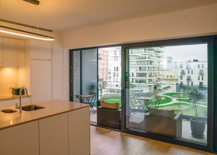 New Sunny With 2 Large Terraces *